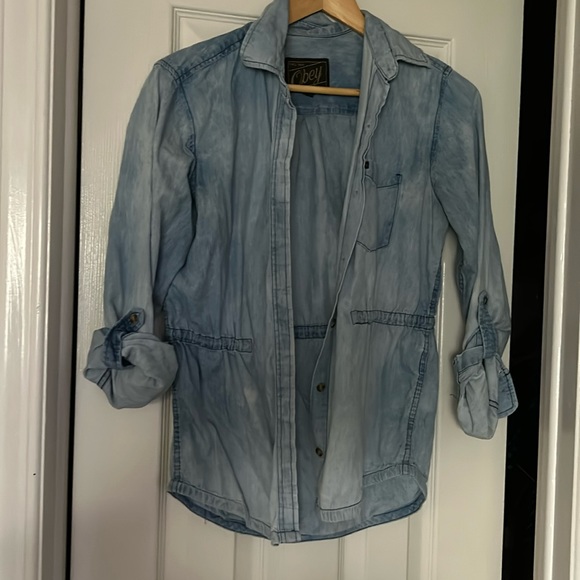 Like New Obey Denim Shirt - Picture 1 of 6